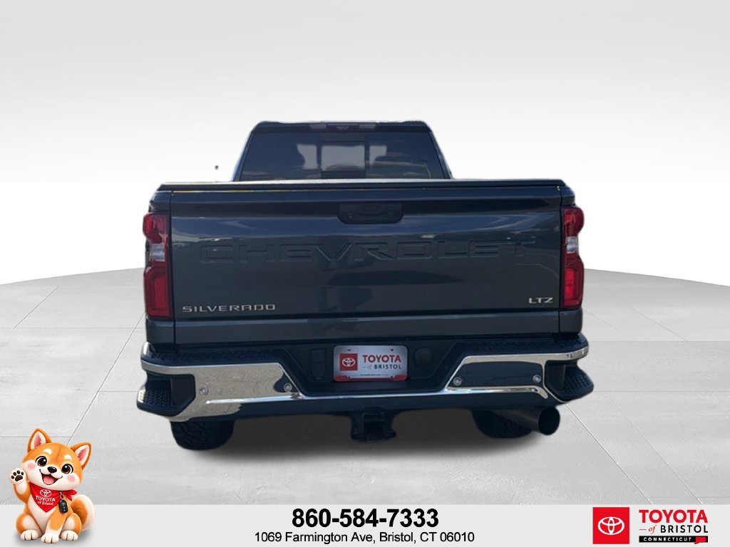 Used 2020 Chevrolet Silverado 3500 LTZ w/ LTZ Premium Package AWD/4WD image 6