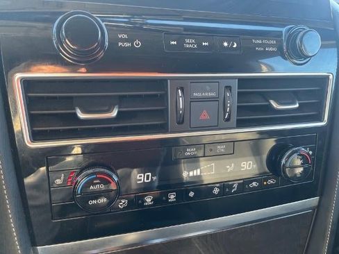 Used 2024 INFINITI QX80 Luxe image 14