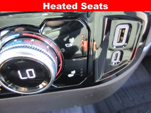 Certified 2025 GMC Sierra 2500 SLE w/ SLE Value Package; AWD/4WD image 18