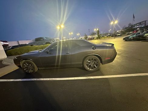 Used 2020 Dodge Challenger SXT w/ Blacktop Package RWD image 2
