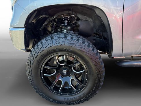 Used 2016 Toyota Tundra SR5 w/ TRD Off Road Package AWD/4WD image 9