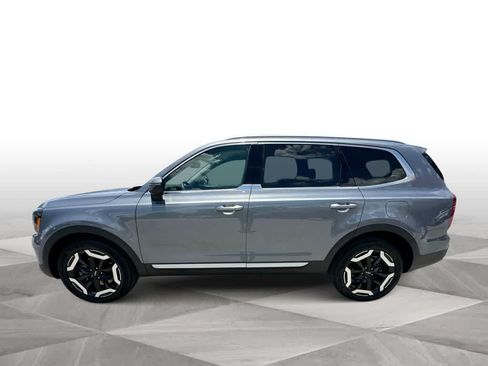Certified 2024 Kia Telluride S FWD image 5