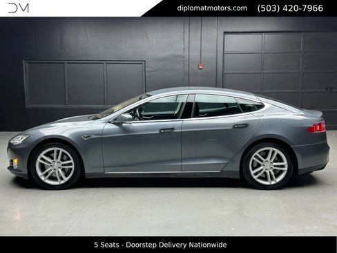 Used 2014 Tesla Model S 85 image 4
