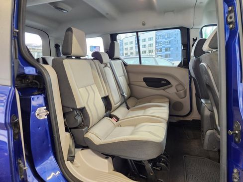 Used 2015 Ford Transit Connect XLT image 18