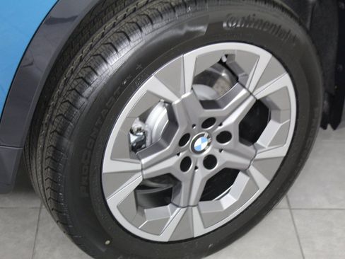 Used 2025 BMW X1 xDrive28i w/ Technology Package image 10