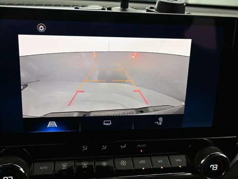 Used 2023 Chevrolet Colorado LT w/ LT Convenience Package image 20