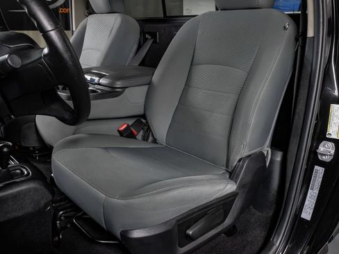 Used 2018 RAM 2500 Tradesman w/ Power & Remote Entry Group AWD/4WD image 23