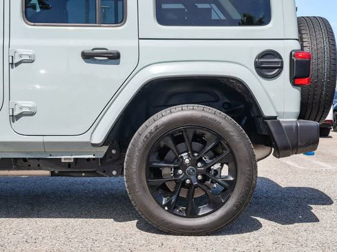 Used 2024 Jeep Wrangler Sahara w/ Technology Group image 13