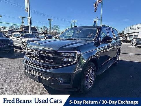 Used 2025 Ford Expedition Max Active image 11