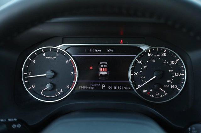 Certified 2025 Nissan Rogue SV FWD image 10