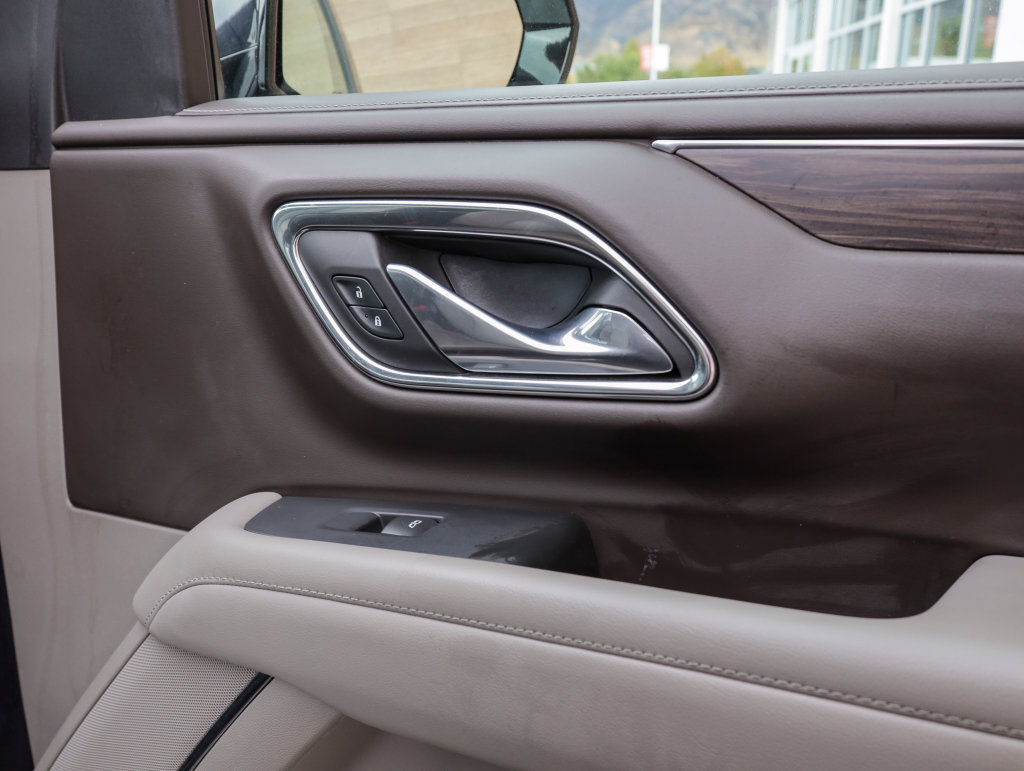 Used 2023 Chevrolet Tahoe LT AWD/4WD image 25