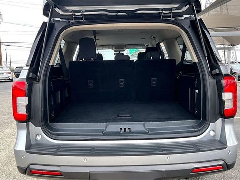 Used 2024 Ford Expedition Max XLT image 55