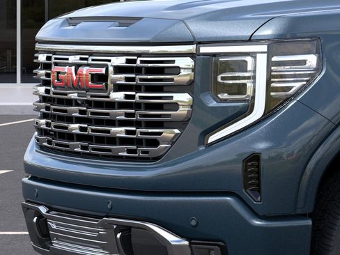New 2026 GMC Sierra 1500 Denali w/ Technology Package AWD/4WD image 37