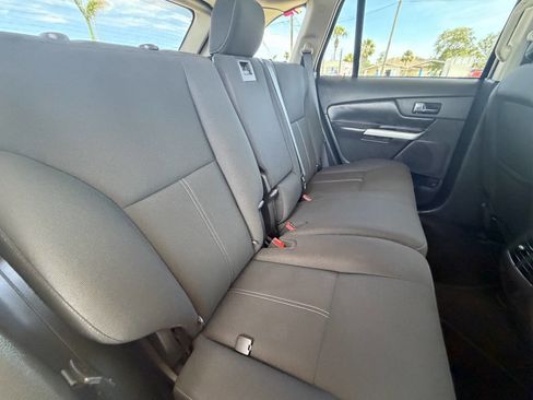 Used 2012 Ford Edge SE FWD image 17