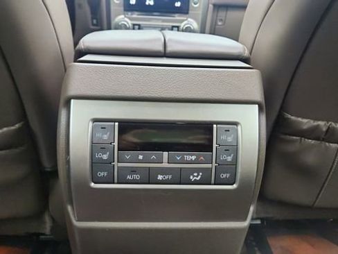 Used 2018 Lexus GX 460 Premium w/ Premium Package image 42