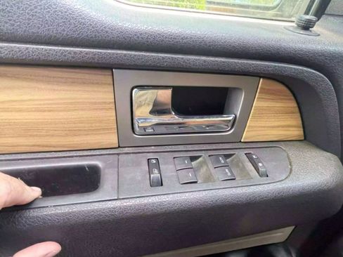 Used 2011 Ford F150 Lariat w/ Lariat Plus Pkg image 20