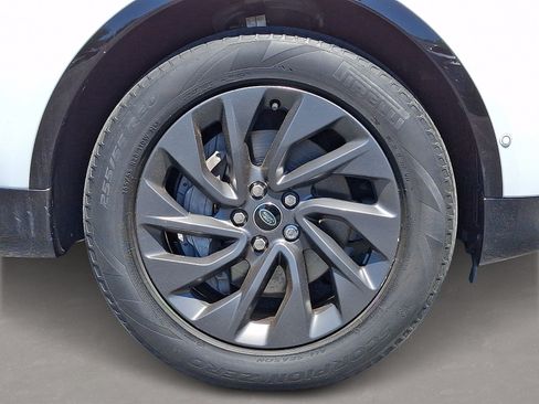Used 2023 Land Rover Discovery S R-Dynamic AWD/4WD image 8