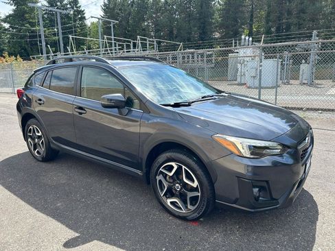Used 2018 Subaru Crosstrek 2.0i Limited AWD/4WD image 3