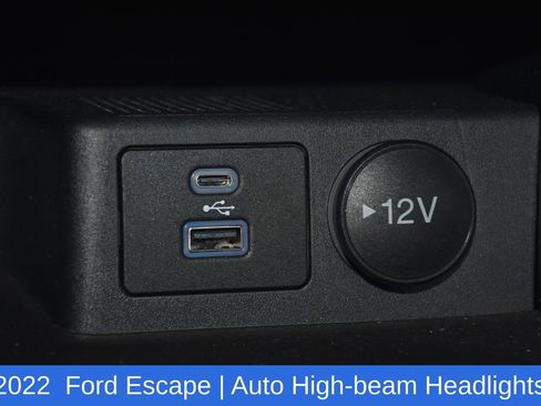 Used 2022 Ford Escape SE w/ SE Sport Appearance Package image 21