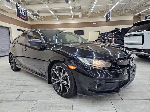 Used 2020 Honda Civic Sport image 4