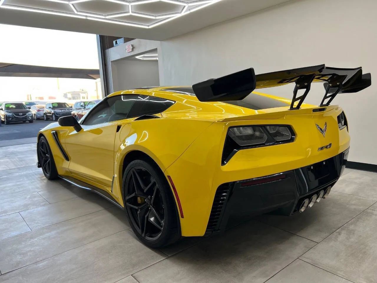 Used 2019 Chevrolet Corvette ZR1 w/ Chrome Badge Package RWD image 3