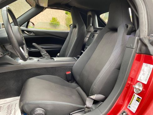 Used 2016 MAZDA MX-5 Miata Sport RWD image 28