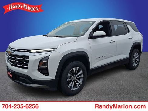 Used 2025 Chevrolet Equinox LT FWD image 1
