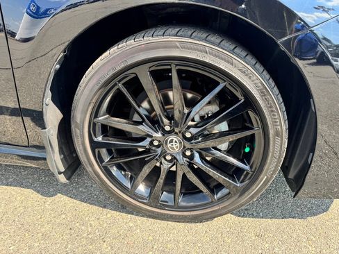 Used 2023 Toyota Camry XSE FWD image 33