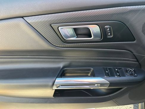 Used 2025 Ford Mustang Premium RWD image 35