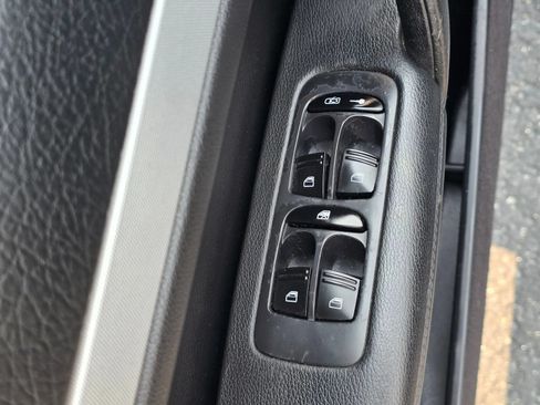 Used 2010 Porsche Cayenne AWD/4WD image 21