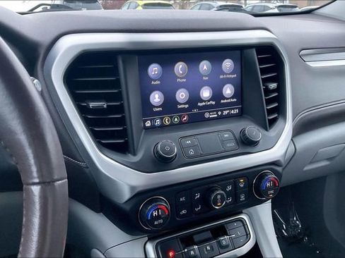 Used 2022 GMC Acadia SLT image 6