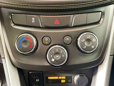 Used 2021 Chevrolet Trax LS w/ Tint and Cruise Package image 18