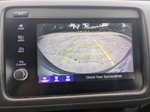 Used 2019 Honda HR-V EX image 16