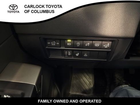 Used 2024 Toyota Tundra Limited w/ Power Package AWD/4WD image 25