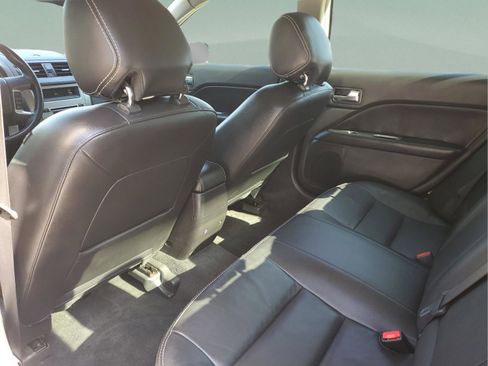 Used 2012 Ford Fusion SEL FWD image 5