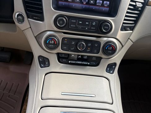 Used 2016 GMC Yukon Denali w/ Open Road Package AWD/4WD image 14