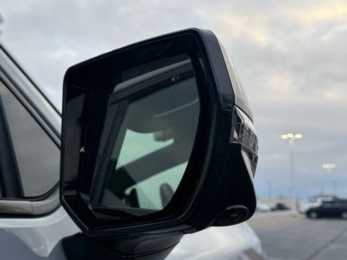 Used 2025 GMC Sierra EV Denali image 19