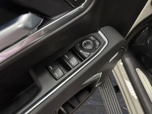 New 2026 Chevrolet Silverado 1500 RST w/ Dark Appearance Package image 30