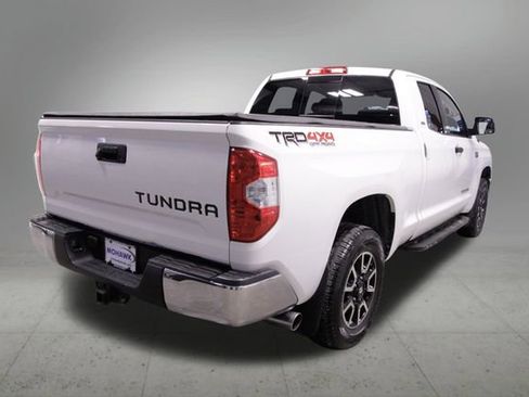 Used 2017 Toyota Tundra SR5 image 5