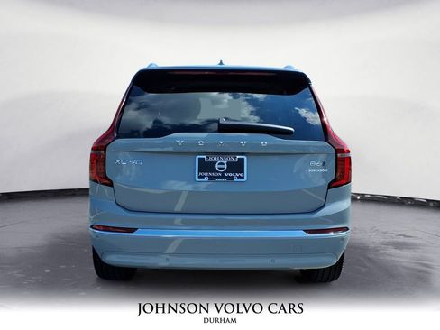 New 2026 Volvo XC90 B6 Ultra image 4
