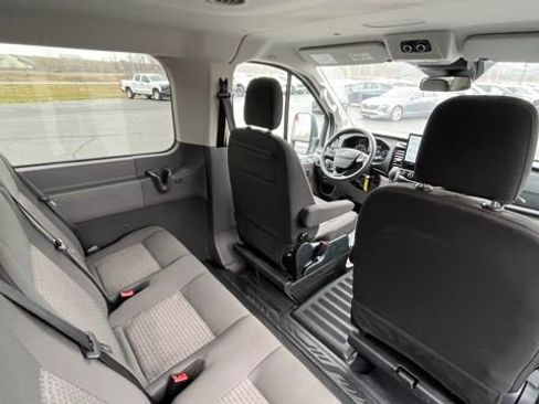 Used 2023 Ford Transit 350 XLT image 10