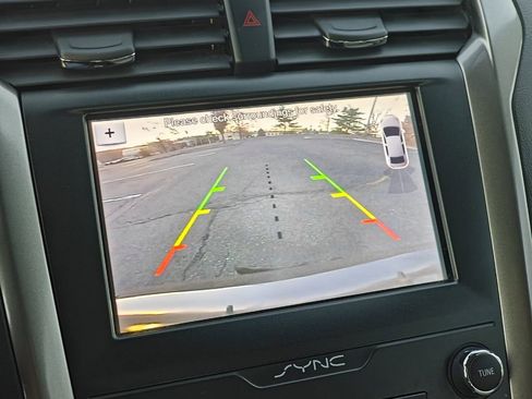 Used 2019 Ford Fusion SEL image 14