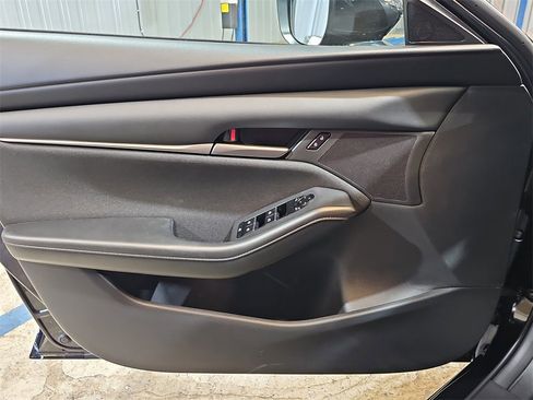 New 2025 MAZDA MAZDA3 s image 26