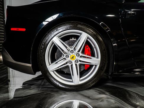 Used 2014 Ferrari F12 Berlinetta Coupe 2D image 9