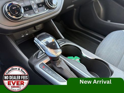 Used 2024 Buick Envista Preferred w/ Convenience I Package FWD image 30