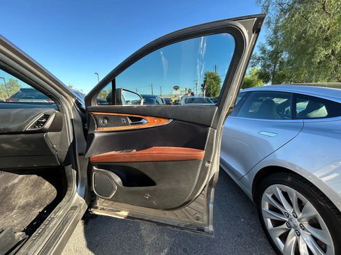 Used 2017 Lincoln MKX Reserve image 12