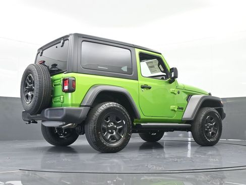 Used 2025 Jeep Wrangler Sport image 50