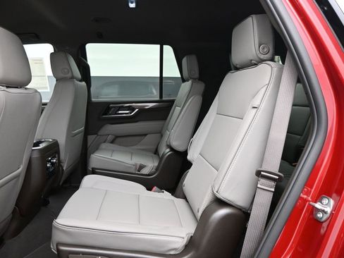 New 2026 GMC Yukon Elevation image 25