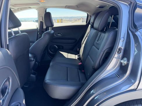 Used 2016 Honda HR-V EX-L image 11