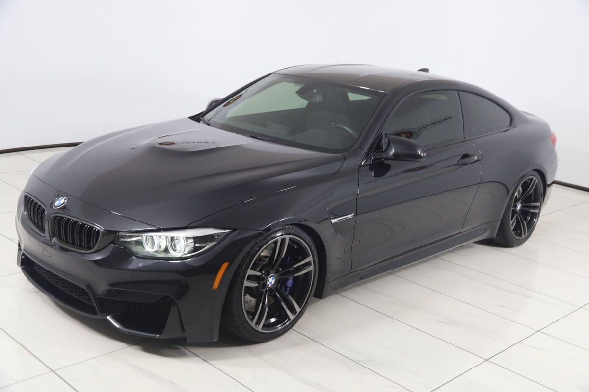Used 2018 BMW M4 Coupe RWD image 28